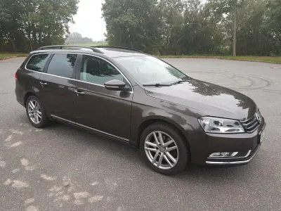 Gebraucht VW Passat Comfortline 122 PS (89 kW) 2012 Braun Kombi
