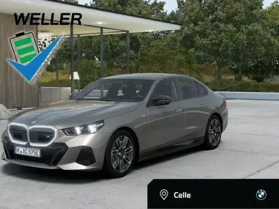 Gebraucht BMW i5 Comfort Edition 442 kW (601 PS) 2025 Oxide grey ii metallic (grau) Limousine