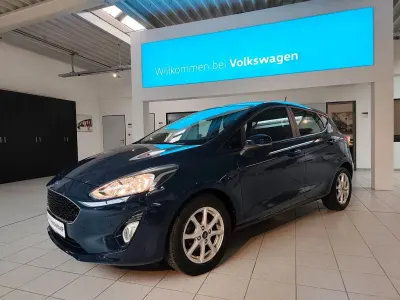 Gebraucht Ford Fiesta Trend 101 PS (74 kW) 2018 Blau Kleinwagen