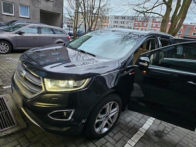 Begagnad Ford Edge 210 HK (154 kW) 2016 Svart SUV