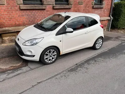 Używany Ford Ka 69 KM (50 kW) 2009 Biały Hatchback
