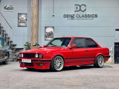 Gebraucht BMW M5 Sport Line 238 PS (175 kW) 1991 Rot Coupé
