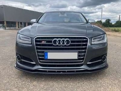 Audi S8
