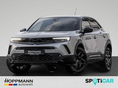 Kontrast grau (metal Gebraucht 2023 Opel Mokka SUV | 22.990 € (Etwas zu teuer)