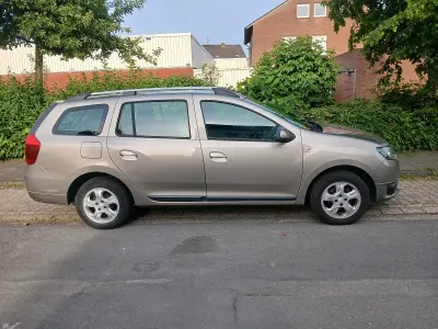 Gebraucht Dacia Logan 90 PS (66 kW) 2014 Gold Kombi