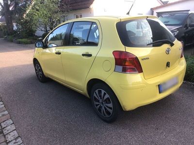 gebraucht Toyota Yaris 1,0-l-VVT-i , KLIMAANLAGEN