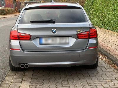 Usata BMW 530 Sport Line 258 CV (189 kW) 2012 Grigio Station wagon