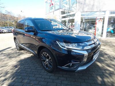 Usata Mitsubishi Outlander Top 150 CV (110 kW) 2017 Blu SUV