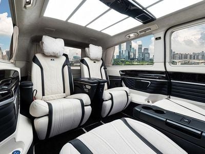 Nuova Mercedes V300 Business 237 CV (174 kW) 2026 Nero Monovolume