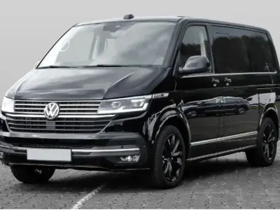 Gebraucht VW Multivan 204 PS (150 kW) 2023 Schwarz Van / Kleinbus