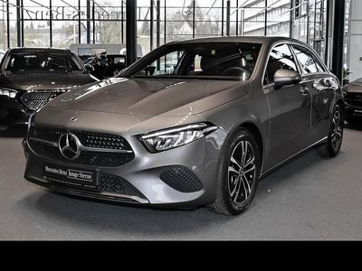 Neu Mercedes A200 Progressive 163 PS (119 kW) 2025 Metalliclack mountaingrau Limousine