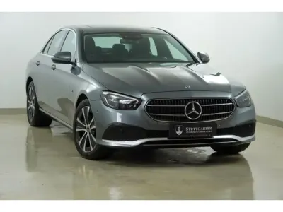 Gebraucht Mercedes E300 Avantgarde 211 PS (155 kW) 2020 Selenitgrau  lack (metallic) Limousine