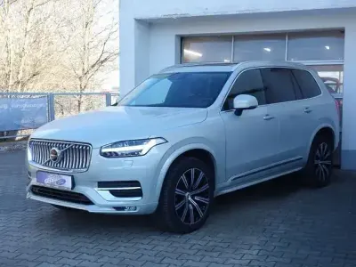 Używany Volvo XC90 Inscription 235 KM (172 kW) 2021 Szary SUV