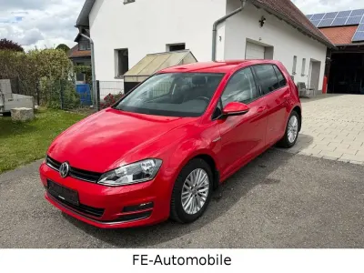 Gebraucht VW Golf VII Cup 122 PS (89 kW) 2015 Rot Limousine