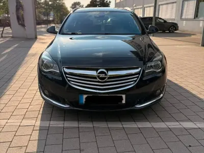 Gebraucht Opel Insignia Eco 140 PS (102 kW) 2014 Schwarz Kombi