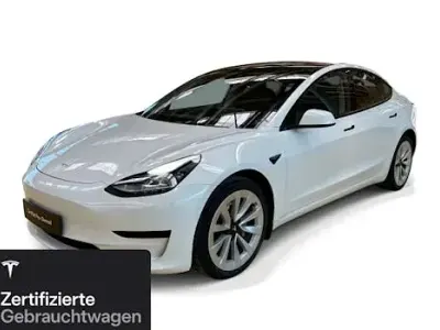 Usata Tesla Model 3 RWD 205 kW (279 CV) 2022 Bianco Berlina