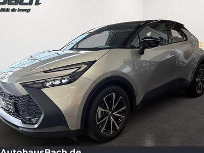 Neu Toyota C-HR 140 PS (102 kW) 2025 Silber SUV