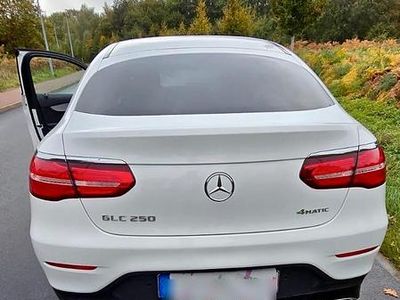 Mercedes GLC250