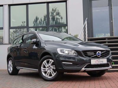 gebraucht Volvo V60 CC D3 Geartronic Plus