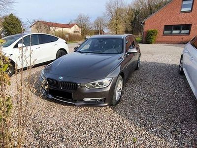 Gebraucht BMW 320 184 PS (135 kW) 2014 Braun Kombi