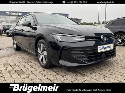 Gebraucht VW Passat 150 PS (110 kW) 2024 Grün Kombi