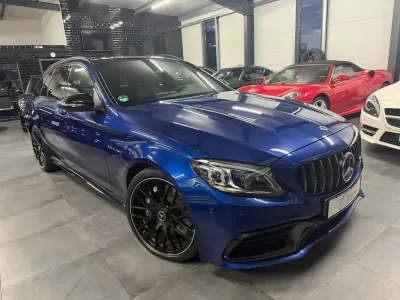 Gebraucht Mercedes C63 AMG AMG 476 PS (350 kW) 2020 Brillantblau Kombi