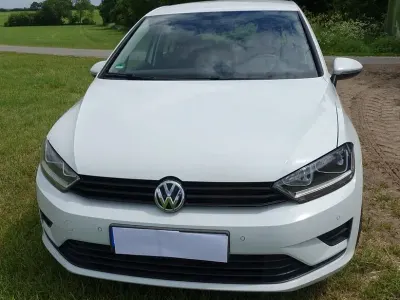 Gebraucht VW Golf Sportsvan Trendline 110 PS (80 kW) 2016 Weiß Van / Kleinbus