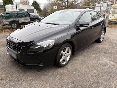 Gebraucht Volvo V40 120 PS (88 kW) 2016 Schwarz Limousine