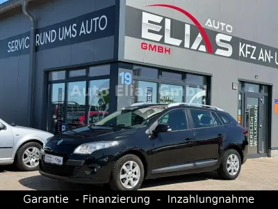 Używany Renault Mégane GrandTour Expression 90 KM (66 kW) 2012 Czarny Kombi