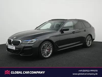 Gebraucht BMW 540 M Sport 340 PS (250 kW) 2023 Sophistograu brillanteffekt metalli Kombi