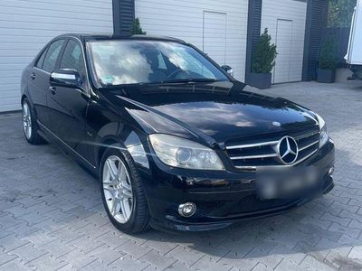 Gebraucht Mercedes C220 Avantgarde 170 PS (125 kW) 2007 Schwarz Limousine
