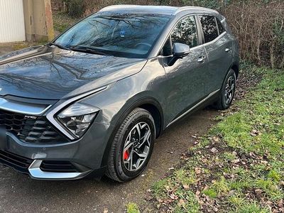 Grau Gebraucht 2022 Kia Sportage SUV | 18.199 € (Guter Preis)