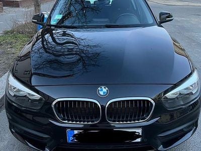 Gebraucht BMW 118 Advantage 136 PS (100 kW) 2016 Schwarz Kleinwagen