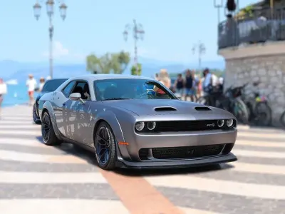 Używany Dodge Challenger 717 KM (527 kW) 2020 Szary Coupe