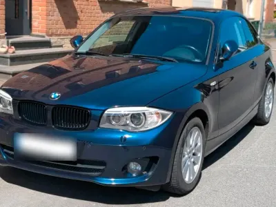 Gebraucht BMW 118 Coupé Sport Line 143 PS (105 kW) 2012 Blau Coupé
