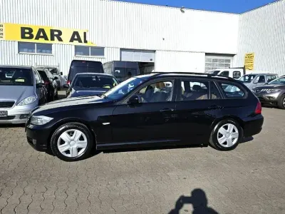Gebraucht BMW 318 Exclusive 143 PS (105 kW) 2010 Schwarz Kombi