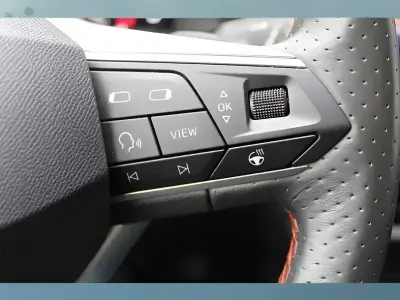 Gebraucht Seat Leon 150 PS (110 kW) 2022 Schwarz Limousine