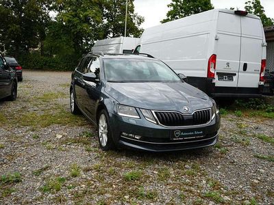 Grau Gebraucht 2018 Skoda Octavia Kombi | 14.999 € (Guter Preis)