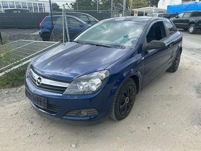 Opel Astra GTC