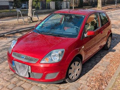 Gebraucht Ford Fiesta Style 69 PS (50 kW) 2008 Orange Kleinwagen
