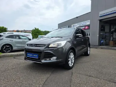 Gebraucht Ford Kuga Titanium 150 PS (110 kW) 2016 Grau SUV