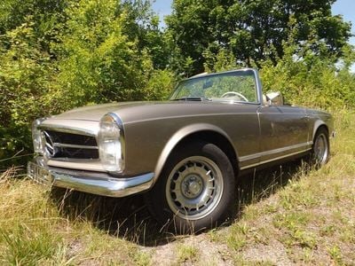 Usata Mercedes SL280 170 CV (125 kW) 1968 Beige Cabrio