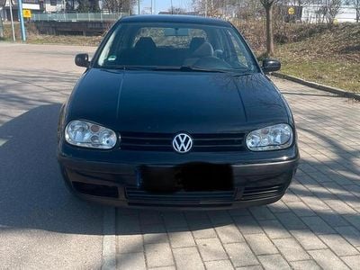 Usata VW Golf IV 100 CV (73 kW) 1999 Nero Utilitaria