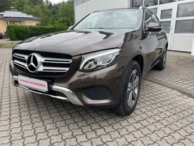 Gebraucht Mercedes GLC250 204 PS (150 kW) 2019 Braun SUV