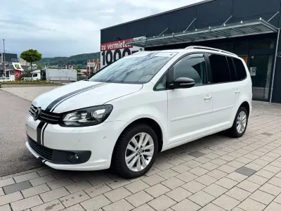 Gebraucht VW Touran Style 140 PS (102 kW) 2012 Weiß Van / Kleinbus