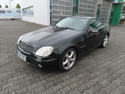 Gebraucht Mercedes SLK200 163 PS (119 kW) 2001 Schwarz Cabrio