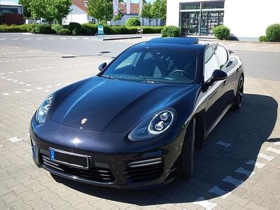 Porsche Panamera GTS