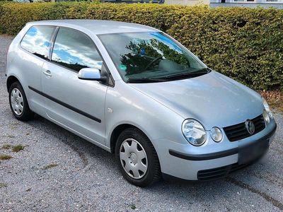 Gebraucht VW Polo 64 PS (47 kW) 2002 Silber Kleinwagen