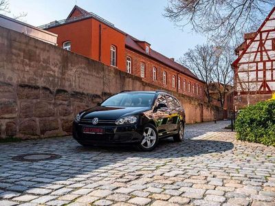 Gebraucht VW Golf VII Comfortline 140 PS (102 kW) 2012 Schwarz Kombi