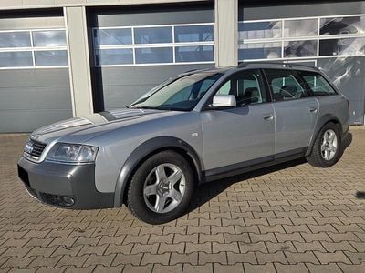 Silber Gebraucht 2002 Audi A6 Allroad Kombi | 7.800 €